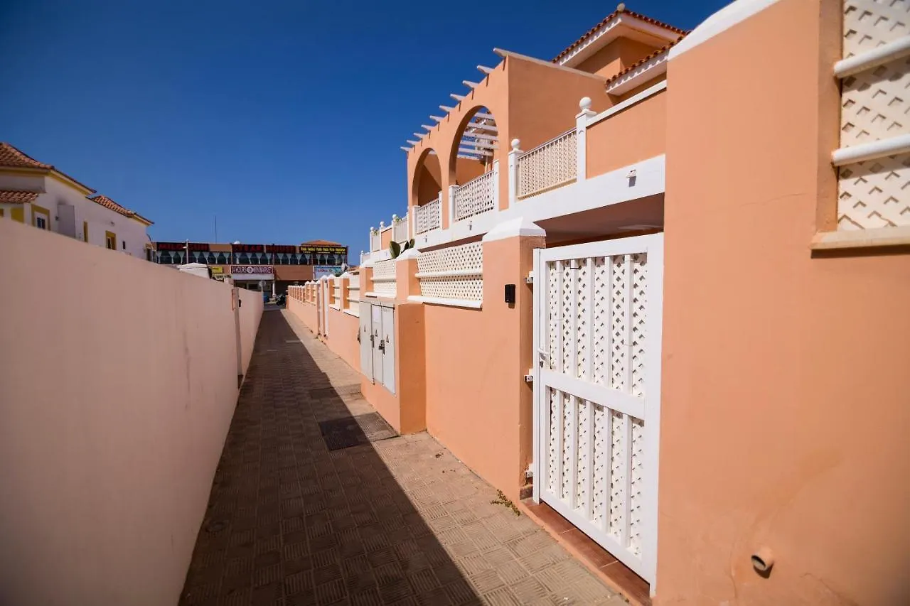 Casa Tinuca Apartment Caleta De Fuste 0*,  Spain